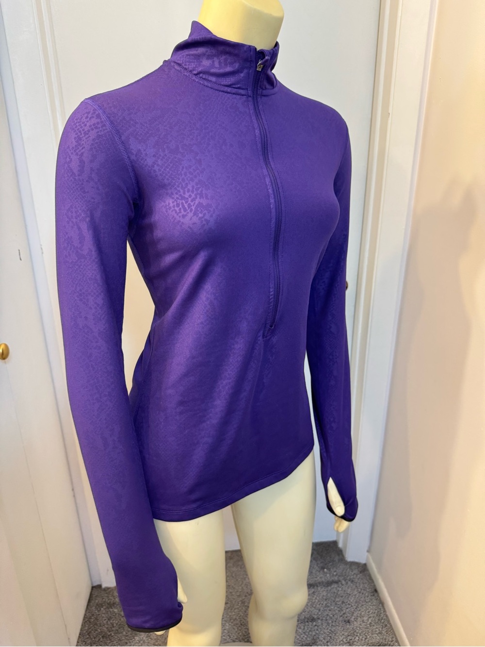 Nike Purple Long-Sleeve Quarter Zip Performance Top - Picture 2 of 10